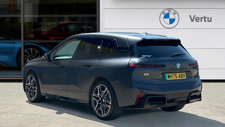 BMW iX 300kW xDrive45 M Sport 101kWh 5dr Auto Electric Estate